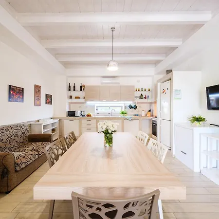 빌라 Helloapulia - Dimora Lamioni With Private Pool - Pet Friendly
