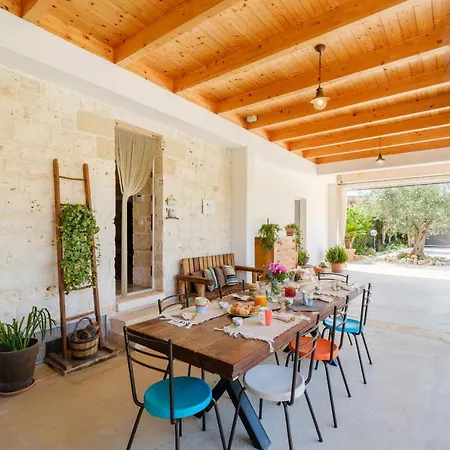 Helloapulia - Dimora Lamioni With Private Pool - Pet Friendly *