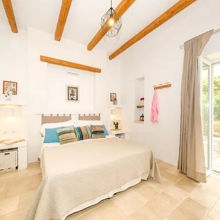 别墅 Helloapulia - Dimora Lamioni With Private Pool - Pet Friendly